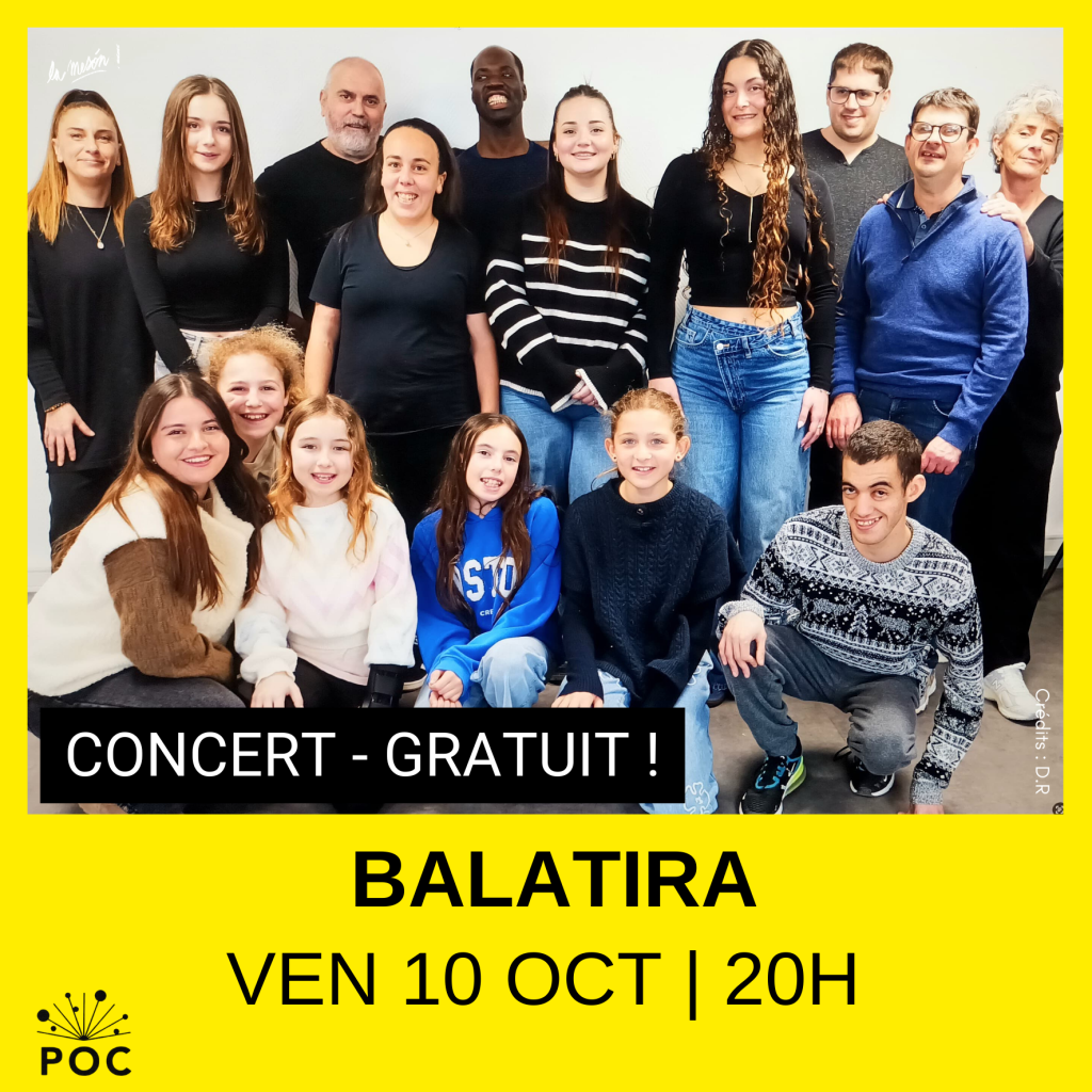 Groupe de personnes qui posent pour une photo