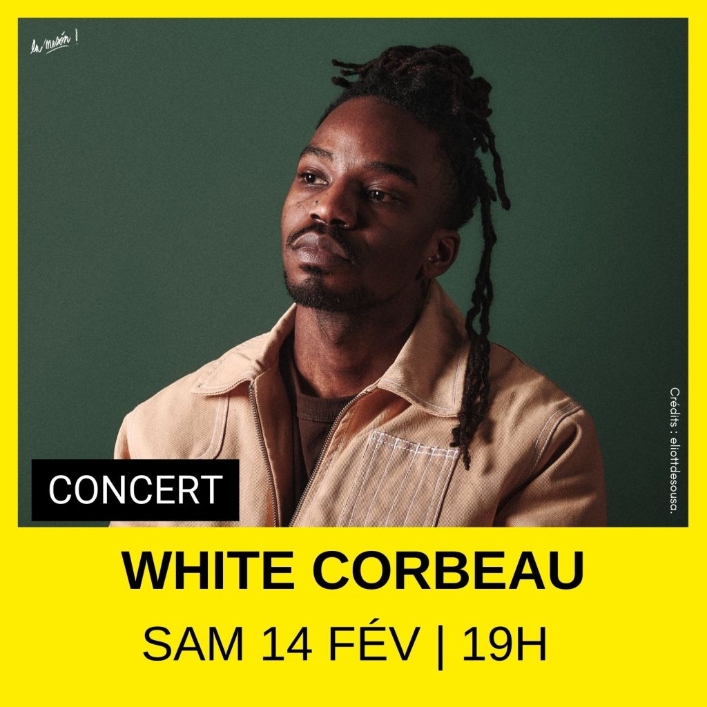 homme qui pose pour une photo